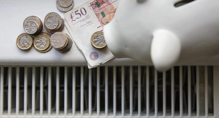 How to Reduce Your Electricity Bills: Tips for Harlow Residents