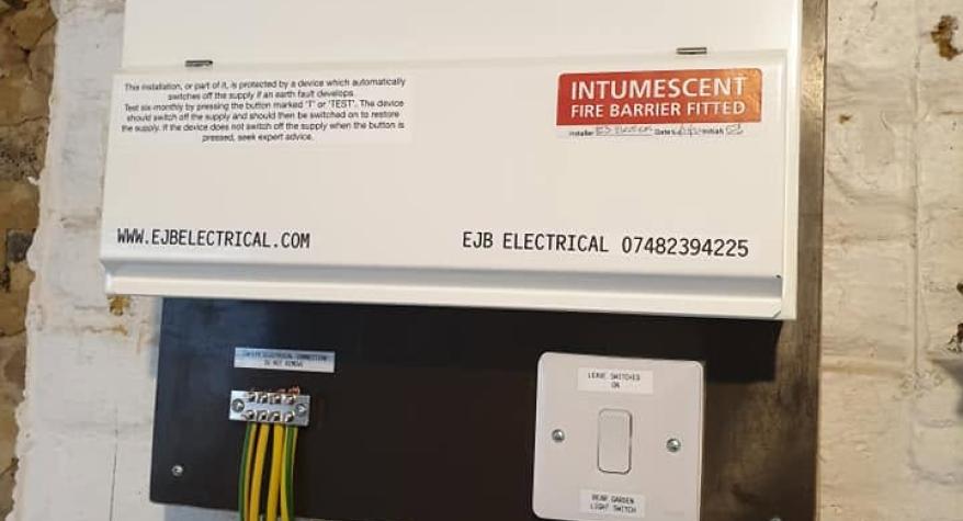 Common signs of a faulty fuseboard- Advice for Ongar Homeowners